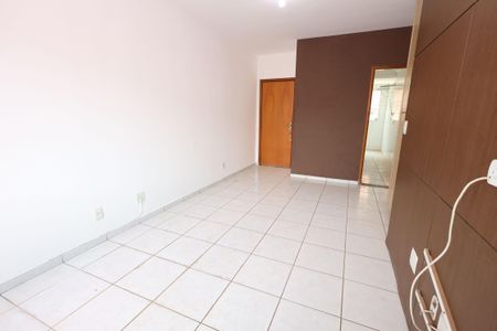 Apartamento para alugar com 80m², 3 quartos e sem vagaSala