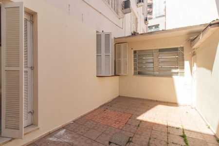 Apartamento à venda com 79m², 2 quartos e sem vaga Apartamento à venda com 79m², 2 quartos e sem vagaQuintal