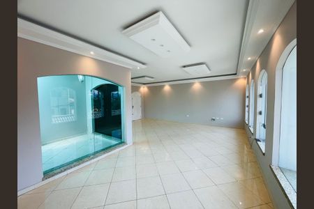 Sala de casa à venda com 3 quartos, 340m² em Vila Rosalia, Guarulhos