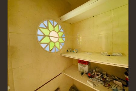 Casa à venda com 340m², 3 quartos e 4 vagas Casa à venda com 340m², 3 quartos e 4 vagasDeposito