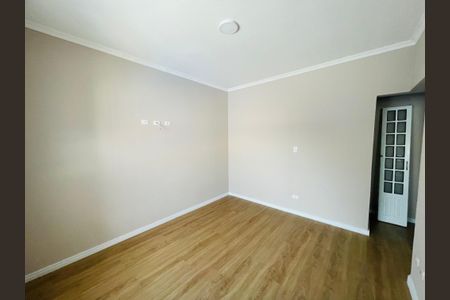 Casa à venda com 340m², 3 quartos e 4 vagas Casa à venda com 340m², 3 quartos e 4 vagasQuarto 3