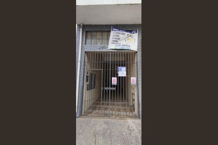 Casa para alugar com 70m², 1 quarto e sem vaga Casa para alugar com 70m², 1 quarto e sem vagaFachada