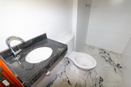 Apartamento à venda com 37m², 2 quartos e sem vaga Apartamento à venda com 37m², 2 quartos e sem vagaBanheiro