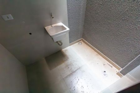 Apartamento à venda com 37m², 2 quartos e sem vaga Apartamento à venda com 37m², 2 quartos e sem vagaÁrea de Serviço