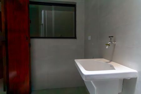 Apartamento à venda com 37m², 2 quartos e sem vaga Apartamento à venda com 37m², 2 quartos e sem vagaÁrea de Serviço