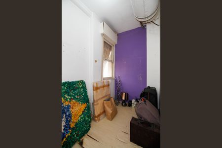 Apartamento à venda com 220m², 3 quartos e 1 vaga Apartamento à venda com 220m², 3 quartos e 1 vagaCloset da Suíte