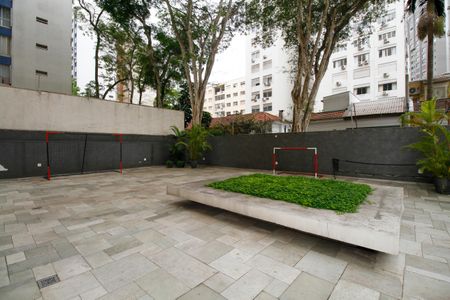 Apartamento à venda com 220m², 3 quartos e 1 vaga Apartamento à venda com 220m², 3 quartos e 1 vagaÁrea Comum - Espaço de Convivência