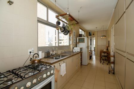 Apartamento à venda com 220m², 3 quartos e 1 vaga Apartamento à venda com 220m², 3 quartos e 1 vagaCozinha