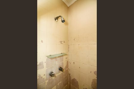 Apartamento à venda com 220m², 3 quartos e 1 vaga Apartamento à venda com 220m², 3 quartos e 1 vagaBanheiro Social