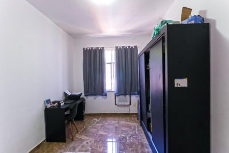Apartamento à venda com 100m², 3 quartos e 1 vagaQuarto