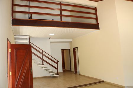Casa de Condomínio para alugar com 4 quartos, 150m² em Horizontal Park, Cotia