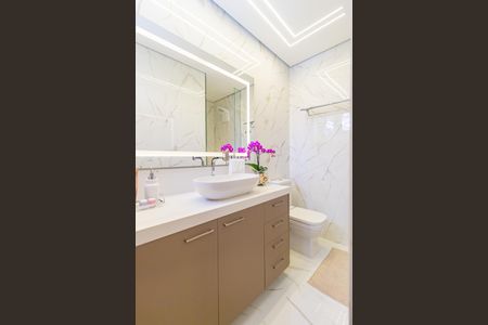 Casa à venda com 240m², 2 quartos e 3 vagas Casa à venda com 240m², 2 quartos e 3 vagasBanheiro - Suíte 1