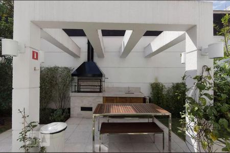 Apartamento à venda com 43m², 1 quarto e 1 vagaÁrea comum - Churrasqueira