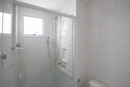 Apartamento para alugar com 64m², 3 quartos e 1 vaga Apartamento para alugar com 64m², 3 quartos e 1 vagaBanheiro da Suíte