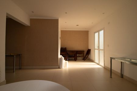 Apartamento para alugar com 64m², 3 quartos e 1 vaga Apartamento para alugar com 64m², 3 quartos e 1 vagaÁrea comum - Salão de festas