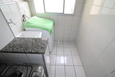 Apartamento para alugar com 70m², 2 quartos e 1 vagaÁrea de Serviço