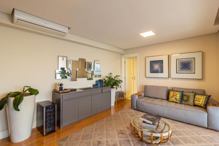 Sala de apartamento à venda com 3 quartos, 122m² em Pinheiros, São Paulo