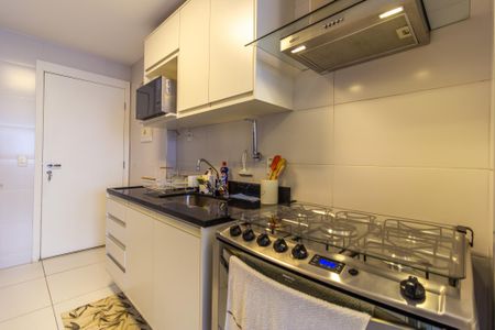 Apartamento à venda com 122m², 3 quartos e 2 vagasCozinha e Área de Serviço