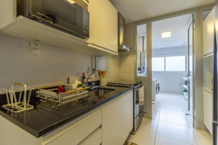 Apartamento à venda com 122m², 3 quartos e 2 vagasCozinha e Área de Serviço