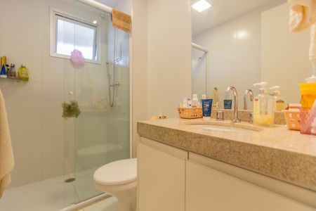 Apartamento à venda com 122m², 3 quartos e 2 vagasBanheiro da Suíte 1