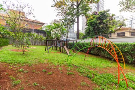 Apartamento à venda com 122m², 3 quartos e 2 vagasÁrea comum - Playground