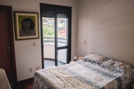 Apartamento à venda com 132m², 4 quartos e 2 vagasQuarto