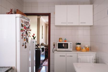 Cozinha de apartamento à venda com 4 quartos, 132m² em Vila Andrade, São Paulo