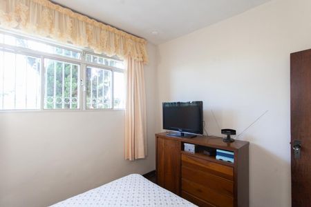 Suíte de casa à venda com 4 quartos, 239m² em Glória, Belo Horizonte