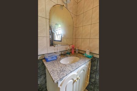 Casa de condomínio para alugar com 700m², 3 quartos e 3 vagas Casa de condomínio para alugar com 700m², 3 quartos e 3 vagasBanheiro da suíte 3