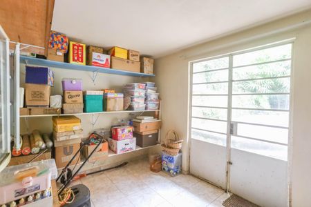 Casa de condomínio para alugar com 700m², 3 quartos e 3 vagas Casa de condomínio para alugar com 700m², 3 quartos e 3 vagasDeposito