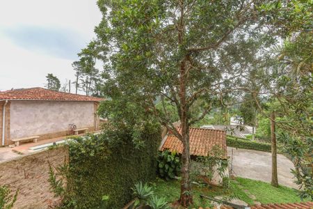 Casa de condomínio para alugar com 700m², 3 quartos e 3 vagas Casa de condomínio para alugar com 700m², 3 quartos e 3 vagasVista da suíte 3