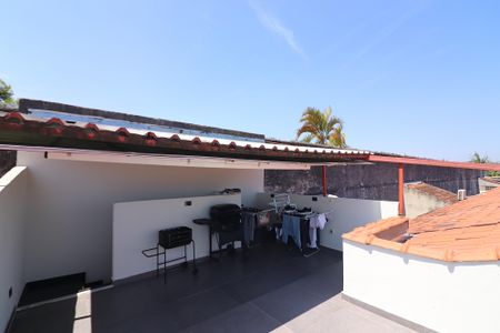 Casa de condomínio à venda com 100m², 3 quartos e 2 vagasEspaço Gourmet