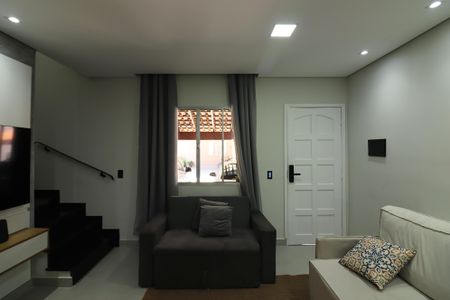Casa de condomínio à venda com 100m², 3 quartos e 2 vagasSala/Cozinha