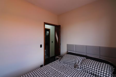 Casa de condomínio à venda com 100m², 3 quartos e 2 vagasQuarto 1