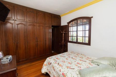 Casa para alugar com 218m², 5 quartos e 3 vagasSuíte