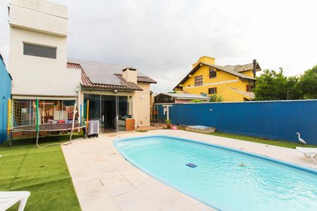 Casa para alugar com 110m², 4 quartos e 4 vagas Casa para alugar com 110m², 4 quartos e 4 vagasÁrea externa