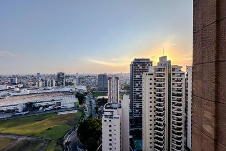 Apartamento para alugar com 157m², 3 quartos e 3 vagasVista Quarto 