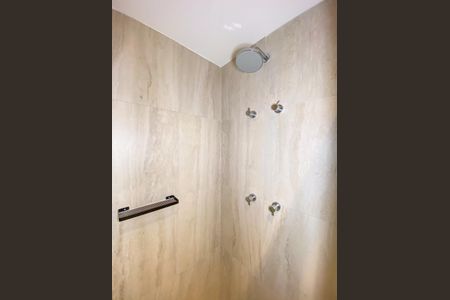 Apartamento à venda com 32m², 1 quarto e sem vagaBanheiro da Suíte