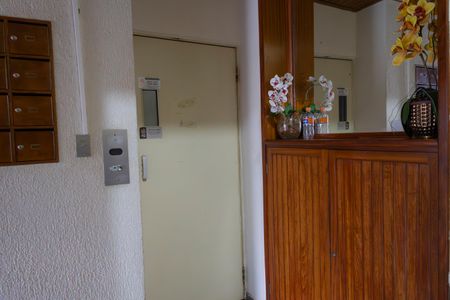 elevador de apartamento para alugar com 1 quarto, 44m² em Asa Norte, Brasília