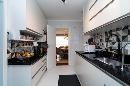 Apartamento à venda com 116m², 3 quartos e 2 vagasCozinha