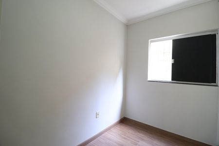 Quarto 1 de apartamento para alugar com 2 quartos, 53m² em Alto Umuarama, Uberlândia