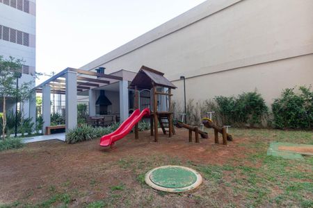 Apartamento para alugar com 36m², 2 quartos e sem vagaÁrea comum - Playground