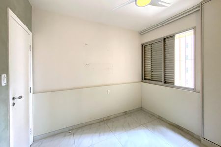 Apartamento à venda com 142m², 4 quartos e 2 vagasQuarto 2