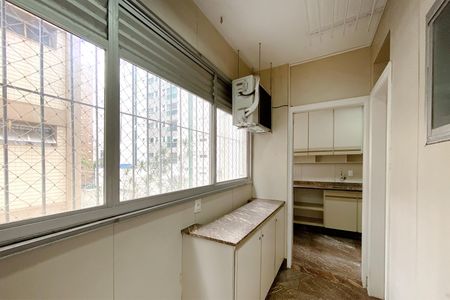 Apartamento à venda com 142m², 4 quartos e 2 vagasÁrea de Serviço