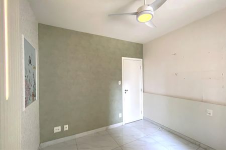 Apartamento à venda com 142m², 4 quartos e 2 vagasQuarto 2