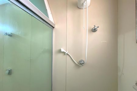 Apartamento à venda com 142m², 4 quartos e 2 vagasBanheiro da Suíte 1