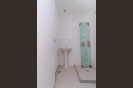 Apartamento para alugar com 36m², 2 quartos e sem vagaBanheiro