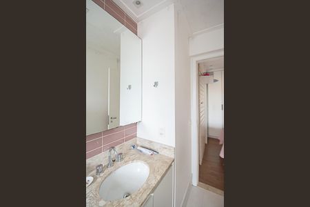 Apartamento à venda com 117m², 3 quartos e 2 vagas Apartamento à venda com 117m², 3 quartos e 2 vagasBanheiro da Suíte 2