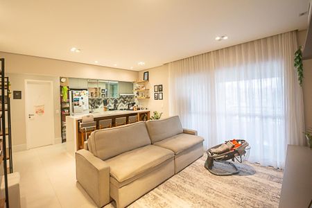 Apartamento à venda com 117m², 3 quartos e 2 vagas Apartamento à venda com 117m², 3 quartos e 2 vagasSala