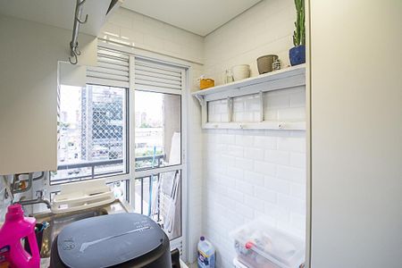 Apartamento à venda com 117m², 3 quartos e 2 vagas Apartamento à venda com 117m², 3 quartos e 2 vagasÁrea de Serviço